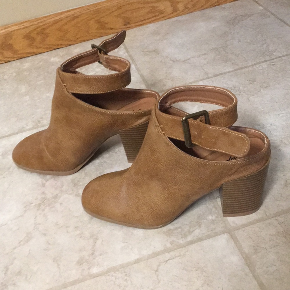 Qupid Brown Open Back Booties, faux leather